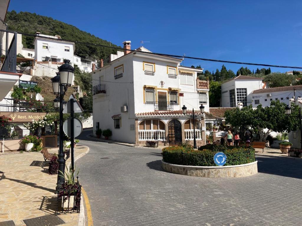Apartamento La Fuente Alcaucín Eksteriør bilde